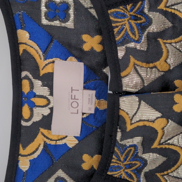 Loft Jacket - Picture 2 of 4